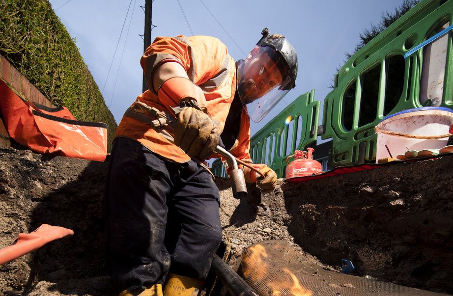 WPD jointer at work with underground cables